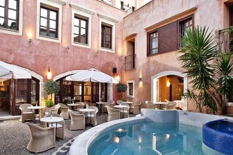 Palazzo Rimondi Boutique Hotel Ájosz Andóniosz Kültér fotó